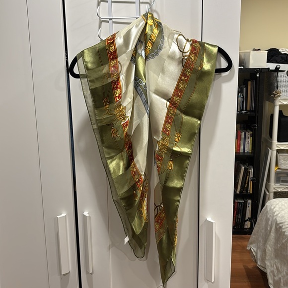 Écharpe - Picture 2 of 2